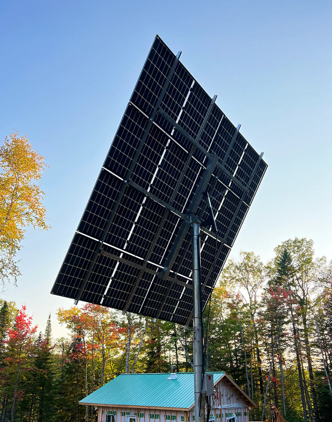 Elios Arbora P8 | Système de montage sur poteau pour 8 panneaux solaires (grand format) | Système de montage sur poteau avec manivelle manuelle