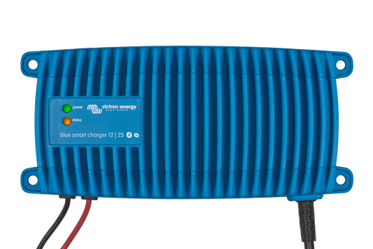 Victron Energy Blue Smart IP67 Battery Charger 24/12(1) 120V NEMA 5-15 | BPC241247106